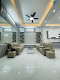 Mặt Ngõ Chùa Vua - 20M Ra Phố - Ngõ Thông Kinh Doanh - Thang Máy - Giá 13 Tỷ