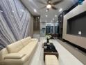 Siêu phẩm Ngọc Thụy 55m,5 tầng,mtiền 4m,thang máy,full nội thất,ngõ thông,Vf3 đỗ cửa,giá 12.x tỷ