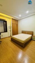 Bán Nhà Phố Nguyễn Chí Thanh - Hai Mặt Thoáng - Ô Tô Tránh