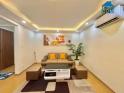 Bán Căn Hộ Tập Thể Phố Phạm Ngọc Thạch, Đống Đa, SD 90m2, Lô Góc, Ô Tô Đỗ Chân Cầu Thang, Full...