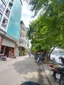 VIP nhất Quận Đống Đa. View hồ Phương Mai 40m 6T - Phân Lô - Mặt hồ - Vỉa hè Ô tô tránh chỉ hơn...
