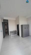 Kế hoàng diệu 2, linh trung Hẻm xe hơi tới sát nhà, sạch đẹp văn minh.