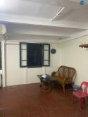 Cho thuê căn hộ Tập thể ngõ ô tô Phố Cát Linh, DTSD 75m2, 3 ngủ, 7 triệu ở hộ gia đình