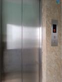 Cần bán gấp khách sạn mặt tiền Đinh Công Trứ, Sơn Trà – Gần biển, 5 tầng, doanh thu ổn định