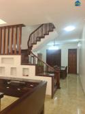Nhà 132m2, 3 tầng nội thất đầy đủ, đường 2 ô tô đi //. sân để 2 con ô tô .5 phòng ngủ không lỗi...