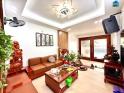 Bán SIÊU PHẨM Ô TÔ ĐỖ CỬA 50 m2 giá 14.4 TỶ tại Thái Thịnh, Đống Đa.