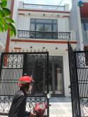 Cần bán gấp nhà Bờ Kinh T14, Bình Chánh, 102m2, Giá 2,75 Tỷ