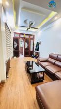 Cần Bán Gấp Nhà Bùi Xương Trạch, Ngõ Nông Thông Rộng, 38/40m2, 4 Tầng, Mt3.6m Giá Nhỉnh 8 Tỷ