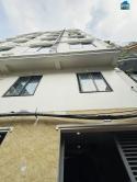 Bán nhà Láng Hạ dòng tiền 85tr/tháng, Dt 80m2, 8, mt 6m, thoáng trước sau.