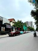 Bán nhà 5 tầng phố Hạ Yên Quyết-Trung Kính, Cầu Giấy, 30m ra phố, An sinh tốt, Full nội thất,...