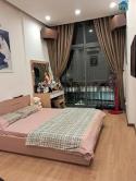 Nhà Đẹp Thổ Quan Trung Phụng - Ngõ Thoáng DT 42M2 4 Tầng MT 3M Giá 9.7 Tỷ