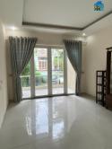 **Bán nhà mặt tiền Nguyễn Trọng Tuyển, phường 2, Tân Bình; chợ Phạm Văn Hai