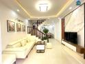 Rẻ nhất Phố Trạm - chỉ 7.4 tỷ sở hữu ngay Nhà đẹp 5 tầng 45m2