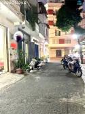 Căn Nhà 50M2 Xe Tải Quay Đâu - Đường Bạch Đẳng, Tân Bình - Giá Chỉ 9.5 Tỷ