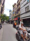 Bán Tòa nhà DT Phố Minh Khai 70m 13 phòng KK. Thang máy - Hiệu xuất Tốt. Chỉ hơn 15 tỷ
