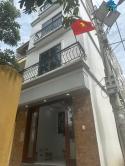 Nhà Mới Đẹp, Ngõ Thông - Lô Góc - Ô Tô Tránh Trước Cửa Nhà