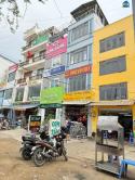 Cần bán nhà mặt tiền đường Trường Chinh, P.14, Q. Tân Bình. Diện tích 4x17m, giá 19 tỷ.