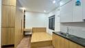 Bán nhà Hoàng Văn Thái, 60m2, 7 tầng, thang máy, 10 phòng cho thuê, full nội thất, 13,55 tỷ.