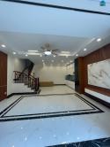 Bán Nhà Gia Quất 50m2 5T, Giá Đầu Tư 8.9 Tỷ, Ô Tô Đỗ Cạnh Nhà, Bạt Ngàn Tiện Ích