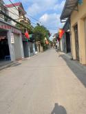Bán đất tặng nhà C4 ngõ thông ô tô vào nhà Sáp Mai, Võng La. Chỉ 5.1 tỷ
