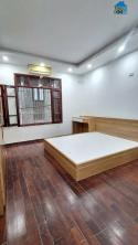 PHỐ CHỢ KHÂN THIÊN - NGÕ THÔNG - 32m2 6 tầng mặt tiền 4m Giá 7.98 tỷ