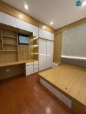 Bán nhà 40m², 5 tầng, 4PN, 4WC, Tân Mai, Hoàng Mai, 7.6 tỷ
