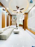 Bán nhà riêng tại Bằng B, Hoàng Liệt, Hoàng Mai, ô tô đỗ cổng, 32m2 5 tầng 6.x tỷ