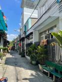 Bán nhà ngộp chợ Tân Trụ tiện kinh doanh
