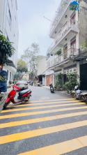 Nhà Dân Xây- 2 Thoáng- Ô Tô 46 Chỗ Đỗ Cửa- Tiện Ích Ngập Tràn- Cho Thuê Văn Phòng- Ở Đều Sướng