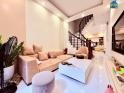 Bán Nhà Phân Lô Định Công, Ô Tô Đỗ Cửa, DTSD 47m2, Giá 7.6 Tỷ