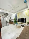 Lạc Long Quân - Cách Mặt Phố 50M - Nhà Đẹp - Full Nội Thất Giá 8.7 Tỷ