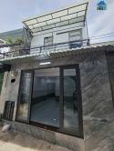 Nhà mới 38.7m2 - Giá 3.79 tỷ - 2 tầng - 2PN - Hẻm Huỳnh Tấn Phát, Q7
