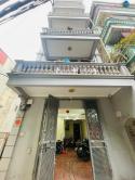 Trần Duy Hưng - 20m ra phố - Nhà dân xây 6 tầng - 10 phòng - 3 thoáng - 24.5 tỷ