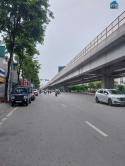 Bán Nhà Phạm Văn Đồng – Lô Góc, Ngõ Thông Gần Phố, Full Nội Thất – 5 Tầng, 6.5 Tỷ
