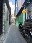 Bán nhà Đoàn Văn Bơ, 24m2; 3 tầng; 2PN; 5 phút đến Quận 1; sổ hồng