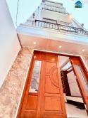 Bán nhà ngõ 20 Đàm Quang Trung hàng xóm Aoenmall 32m x 5T mới đẹp ở luôn chỉ hơn 5 tỷ tl. LH...