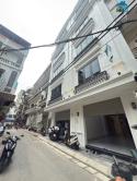 Bán nhà ngõ 521 Trương Định. DT 42m × 5 Tầng. Gara Ô tô ngủ trong nhà. SĐCC nở hậu. Chỉ 11 tỷ 9