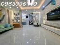 Bán Gấp Nhà Quận 7, Hẻm Huỳnh Tấn Phát, 66m2, 3 Lầu, Giá Tốt Nhất