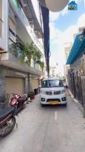 Nhà Hẻm Bùi Văn Ba, Quận 7: 4 Tầng, 7 Phòng Ngủ, Giá Hời Chỉ 5.5 Tỷ