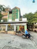 Siêu Phẩm Có Một Không Có Hai Mặt Phố Khuất Duy Tiến - Lô Góc
với Diện Tích 160/200m Nhà 4 Tầng...
