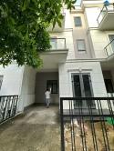 Bán Nhà Mặt Phố Sim City Trường Thạnh , Quận 9 – Vị Trí Đắc Địa – Giá Chỉ 8,5 Tỷ