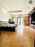 NHÀ ĐẸP GARA Ô ÔTÔ Phố Bồ Đề 110m2 X 5 Tầng 30 tỷ Long Biên.