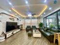 Vip! Nhà phân lô hoàng cầu, ngõ thông ô tô tránh kinh doanh, cạnh UBND quận, 60m2, Gía 19,8 Tỷ.