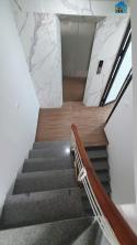 Tôi cho thuê nhà hai mặt tiền,mới,vỉa hè, 103m2- 5T, Thành Công_30 Tr