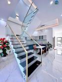 Nhà Phố Sang Trọng - 3pn,3wc - Đường Ô Tô Tới Cửa - Long An