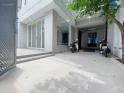 Biệt thự 3 tầng KDC Rạch Bà Lớn , view sông cực đẹp ngay cạnh bến xe Q. 8, giá chỉ 16.3 tỷ.