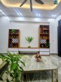 Bán nhà 3 tầng ngõ phố Nguyễn Hữu Cầu, ph Hải Dương, Tây Hải Phòng, 43.5m2, 3 ngủ, 2.25 tỷ