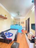 Cho thuê căn hộ tập thể Tầng 4, 609 Trương Định,60m 2 ngủ 1 wc, 8 triệu/th