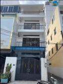 Bán nhà 1 trệt 2 lầu 1 sân thượng số 12 Đồng Nai P2 Q Tân Bình