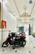 Nhà 5 tầng (60m2) ngay chợ Rạch Ông Nguyễn Thị Tần P2 Q8